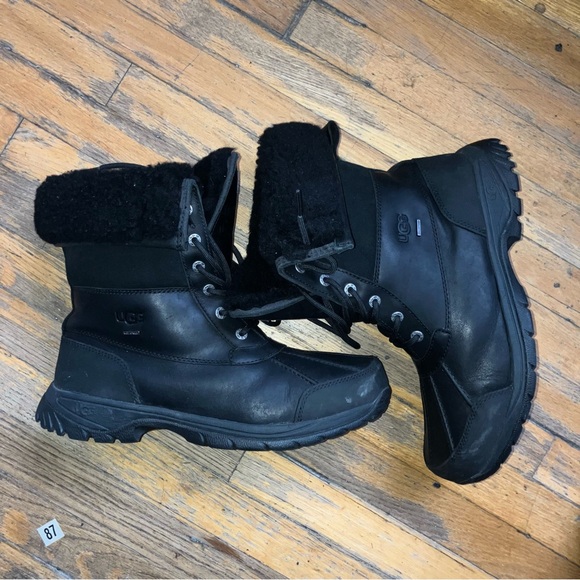 UGG Butte Boot - BLACK - Picture 2 of 4